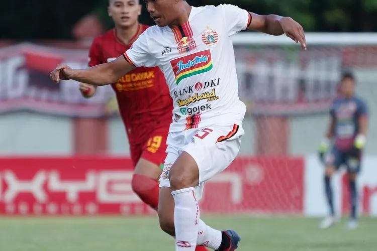 Pemain tengah Persija Jakarta, Sandi Darma Sute. (Persija.id)