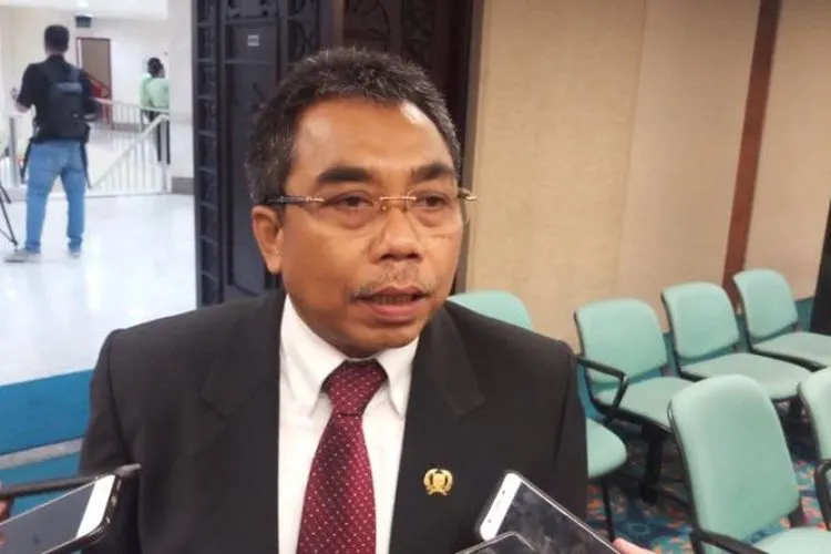 Anggota DPRD DKI Gembong Warsono (Tribunnews)