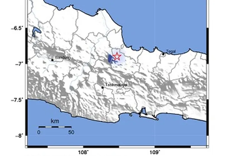 Gempa bumi berkekuatan M=3,1 mengguncang Kabupaten Kuningan dan sekitarnya semalam.