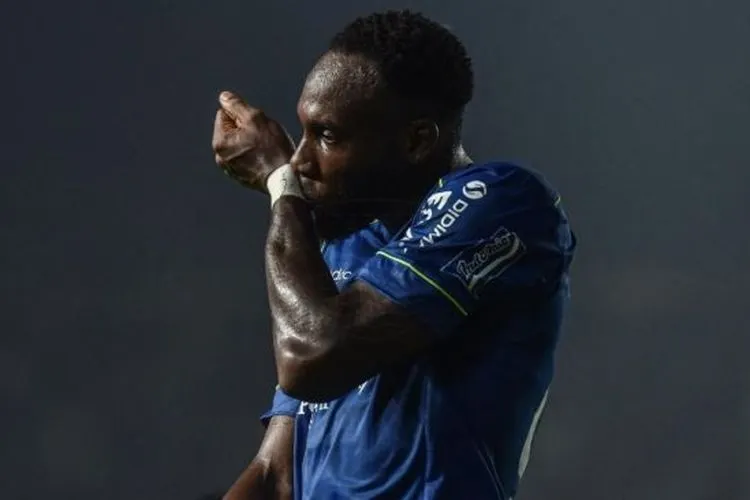 Penyerang Persib Bandung, Geoffrey Castillion. [Laman resmi Persib Bandung]