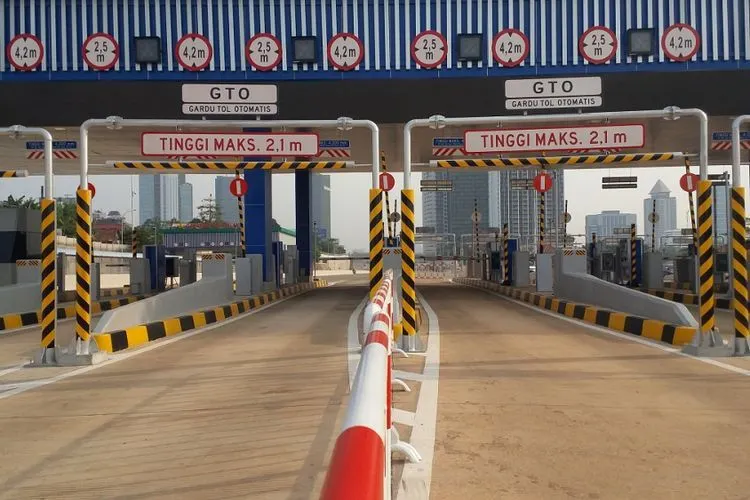Gerbang tol (Kompas.com/Erwin Hutapea)