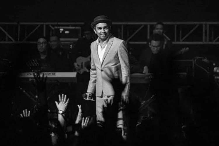 (alm) Glenn Fredly