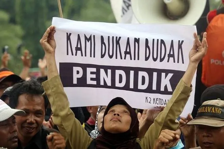 ilustrasi guru mengajar/ Republika