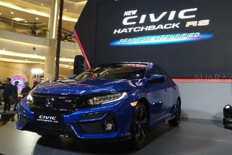 Honda Civic Hatchback RS. Seksi dengan tampilan sporty dan dinamis [Suara.com/Tivan Rahmat].