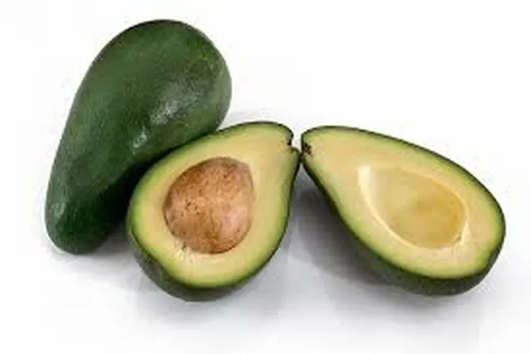 Alpukat adalah buah yang kaya akan nutrisi, vitamin dan serat. memakan alpukat dapat memberikan banyak keuntungan bagi tubuh kita. (dok)