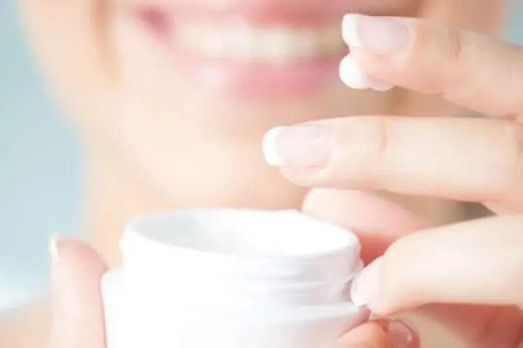 [Ilustrasi] Waspadai mafia skincare yang saat ini memperjualbelikan produk kecantikan ke masyarakat. (Shutterstock)