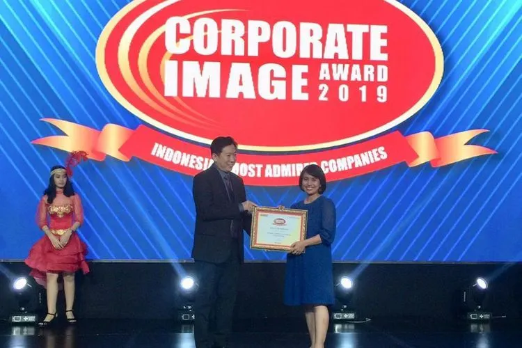ERHA Raih Penghargaan 'Corporate Image Award’.