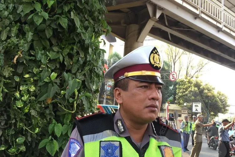 Kanit Lantas Polsek Matraman AKP Dwi Hari Setianto/Ayojakarta.com