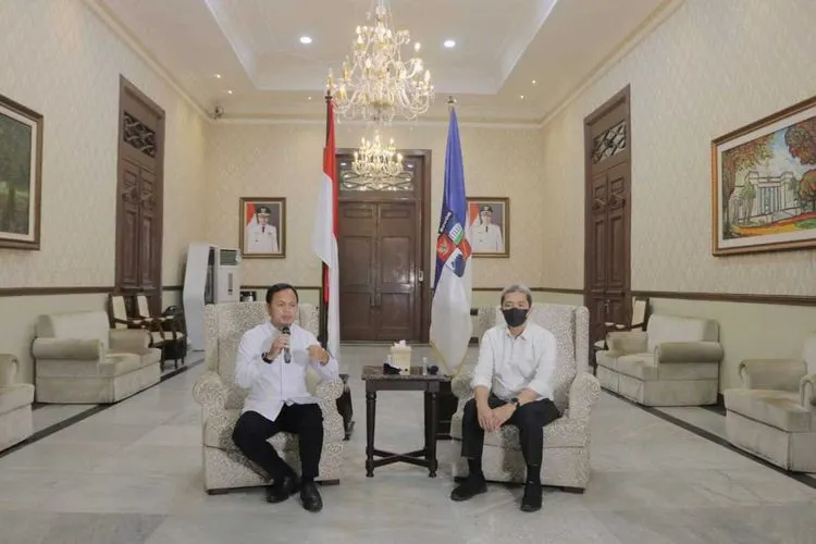 Wali Kota Bogor Bima Arya dan Wakil Wali Kota Bogor Dedie A Rachim (dok)