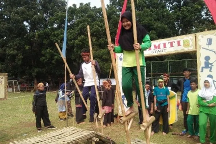 Festival Kaulinan Urang Lembur (ayobogor.com)