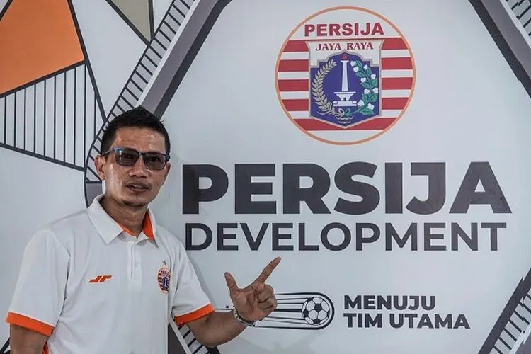 Ismed Sofyan bek sayap (Persija.id)
