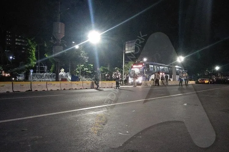 Akses Jalan Medan Merdeka Barat mulai dibuka setelah demonstrasi mahasiswa/Ayojakarta.com