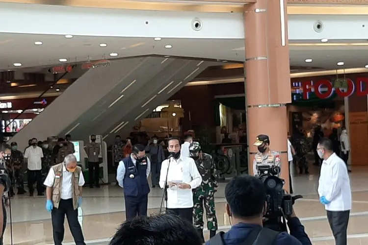 Presiden Jokowi mengunjungi SMB, Selasa (26/5/2020). ist