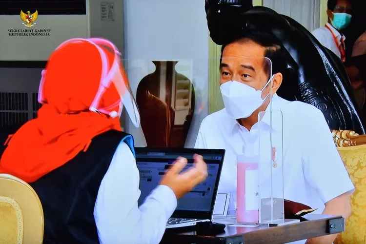 Presiden Joko Widodo sesaat sebelum divaksin, Rabu (13/1/2021) (Twitter Jokowi)