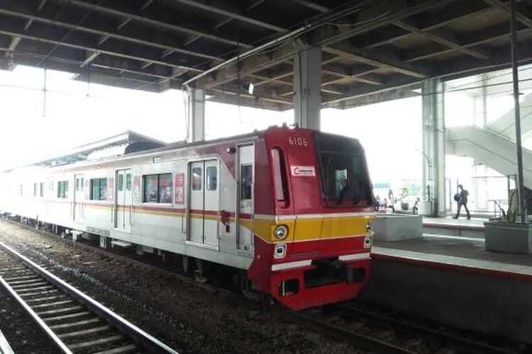 Stasiun KRL (Istimewa)