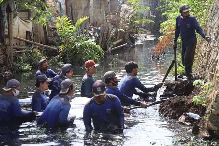 Pemkot Jakarta Utara terus berupaya melakukan pencegahan banjir di kawasan Cikodong dengan mengelola debit air Kali Cakung Lama/utara.jakarta.go.id