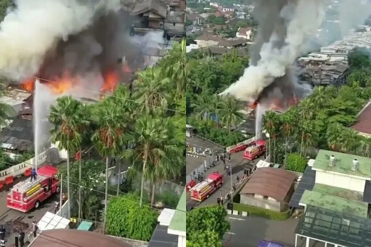 kebakara di Jalan Simprug Golf RT 10 RW 08, Kelurahan Grogol Selatan, Kebayoran Lama, Jakarta Selatan / kolase tangkap layar instagram humasjakfire