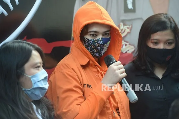 Tersangka kasus penyalahgunaan narkoba Catherine Wilson  Foto: Republika/Prayogi