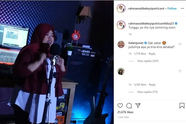 Video klip lagu Aku Bukan Boneka milik Rahmawati Kekeyi [Youtube]