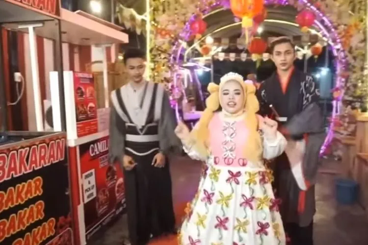 Kekeyi mengaku sedang merenung usai single perdananya dicabut YouTube/ YouTube