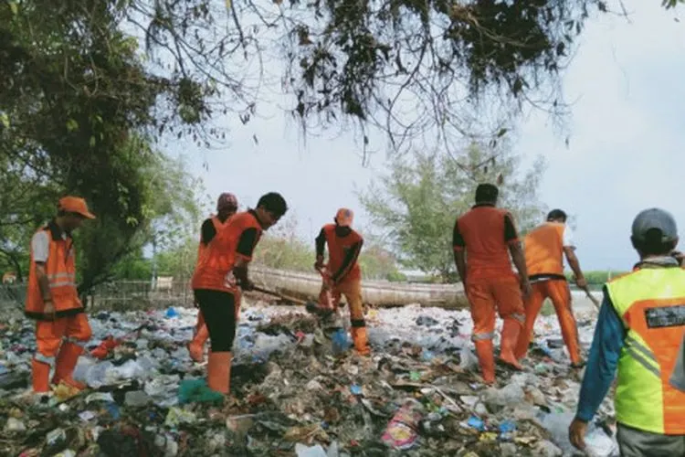 Kerja bakti di Pulau Harapan/Beritajakarta.com