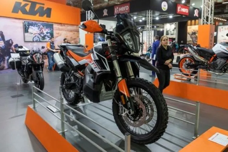 KTM 790 Adventure R saat dipamerkan di Istanbul, Turki, 2020 (Shutterstock)