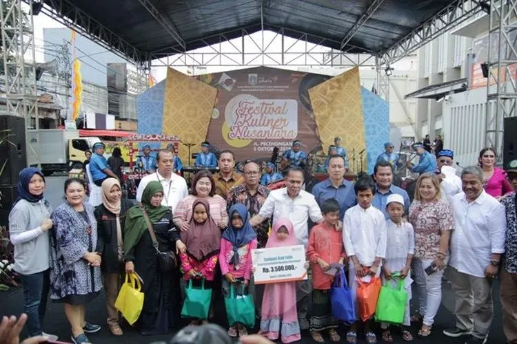 Wakil Wali Kota Jakpus Irwandi dalam Festival Kuliner Nusantara 2019/Ayojakarta.com