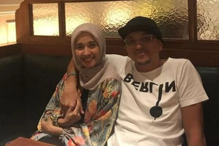 Laudya Cynthia Bella dan Engku Emran [Instagram/@narmeukgne]