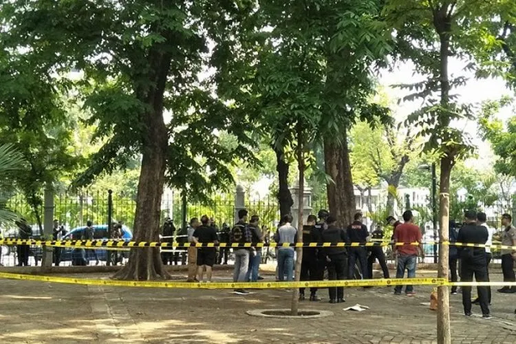 Benda diduga granat asap meledak di kawasan Monas (Istimewa)