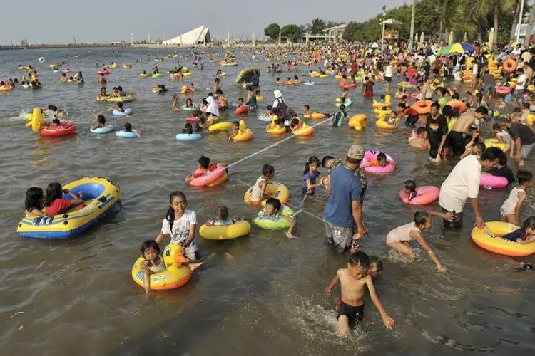 Pantai Ancol