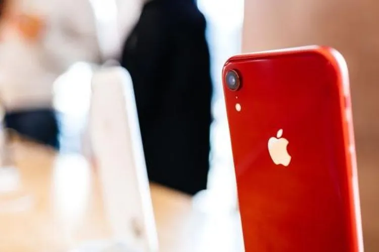 Ilustrasi iPhone. [Shutterstock]