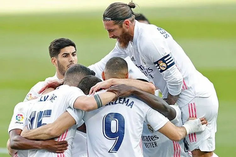 Borussia Moenchengladbach mengimbangi Real Madrid  dalam Liga Champions/ Realmadrid.com