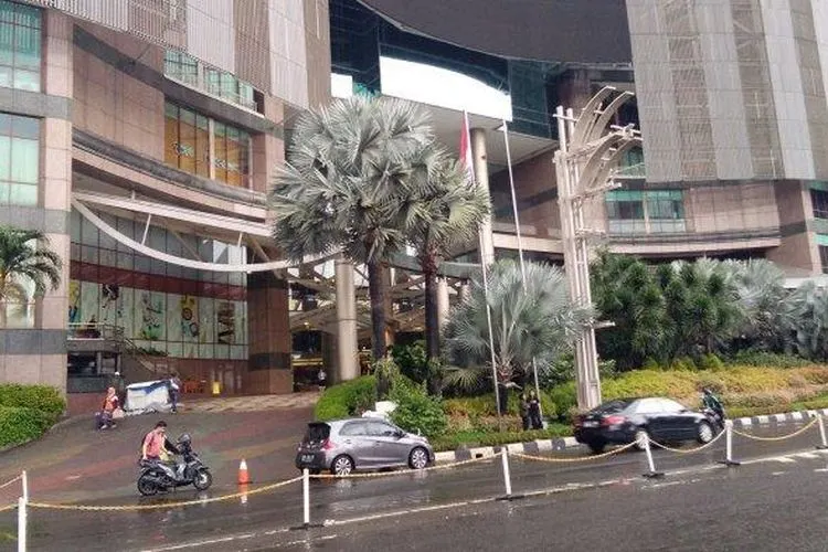Mal Taman Anggrek masih tutup (Jumat, 10/1/2020) akibat banjir di awal tahun 2020. (Warta Kota)