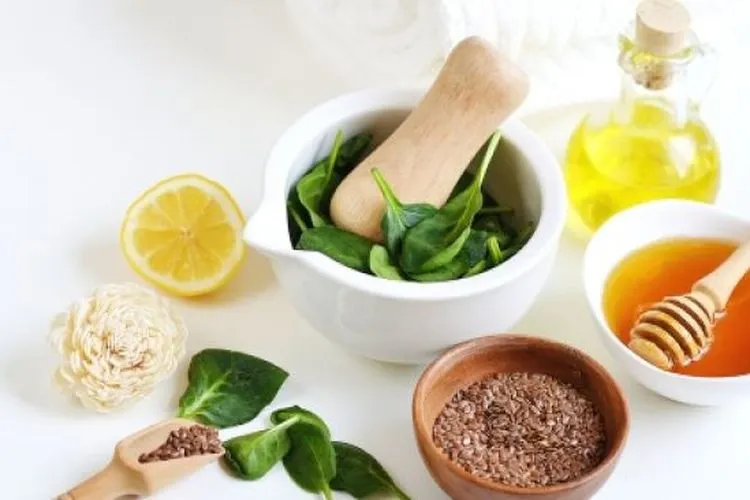 Bayam memiliki beragam manfaat untuk kesehatan tubuh. (dok Shutterstock)