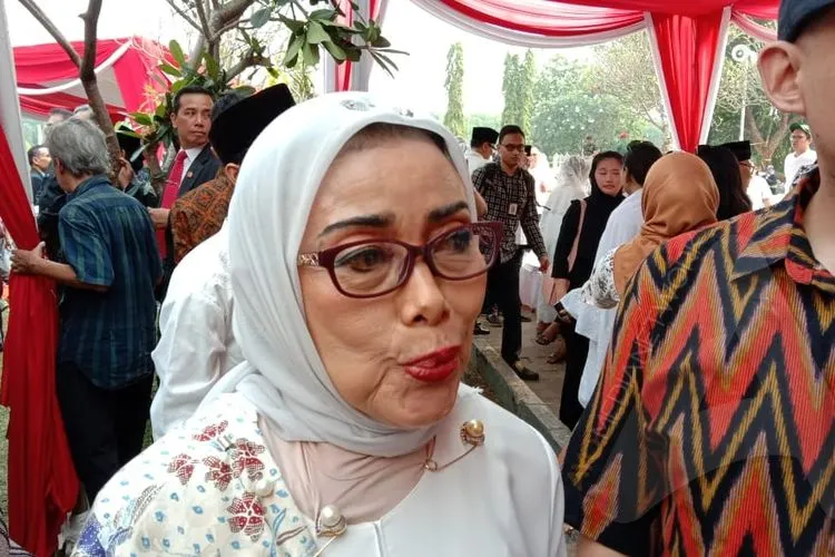 Mien Rachman Uno saat hadir di Upacara Pemakaman Almarhum BJ Habibie/Ayojakarta.com
