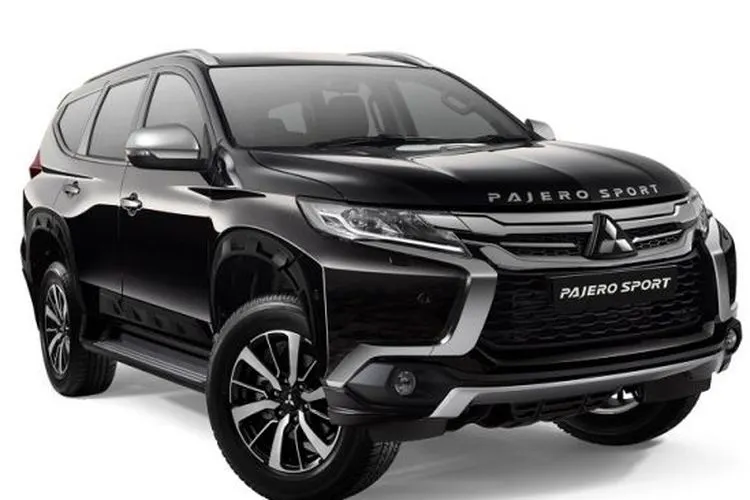 Mitsubishi Pajero Sport Dakar Ultimate 4x2 Rockford Fosgate Edition, tampil sangar dengan balutan cat hitam [PT MMKSI].