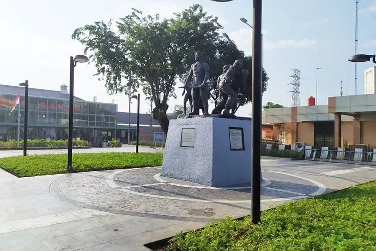 Monumen Tekad Merdeka yang berlokasi di Stasiun Pasar Senen, Jakarta Pusat/kai.id