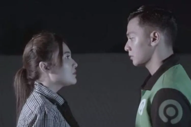 Nella Kharisma dan Dory Harsa dalam video klip Banyu Moto [YouTube/Nella Kharisma Official]