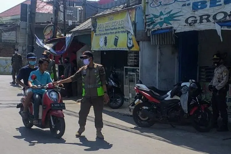 Salah satu warga terjaring razia masker di wilayah Kelurahan Warakas, Jakarta Utara/dok: utara.jakarta.go.id