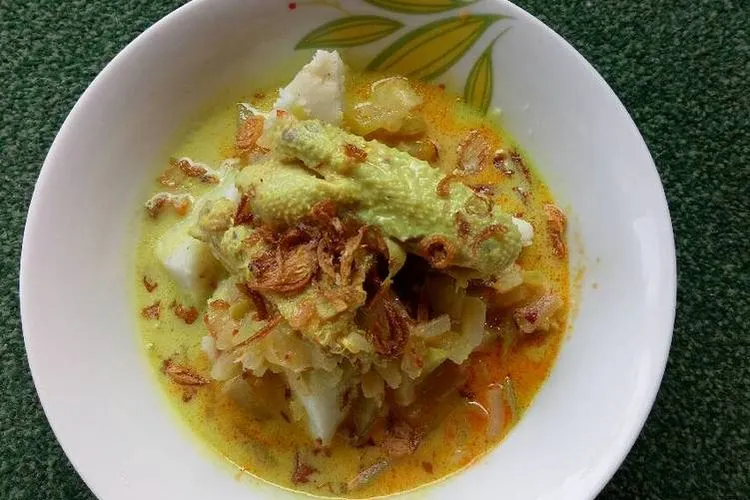 Opor ayam Lebaran (dok Cookpad)
