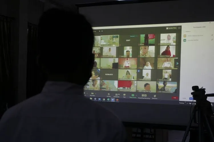 Kegiatan Ospek Daring di SMPN 1 Bogor. (Ayobogor/Husnul Khatimah)