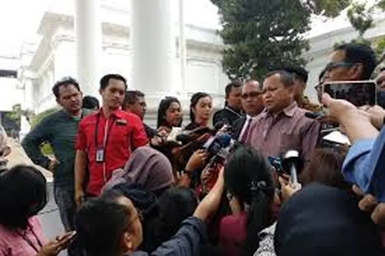 Masyarakat paguyuban perantau di Papua usai bertemu Presiden Joko Widodo di Istana Negara, Jakarta, Selasa (15/10/2019)/Antaranews