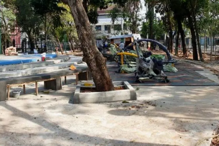 Pembangunan TMB di Jalan Pakis, Cengkareng/barat.jakarta.go.id