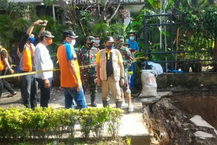 Wakil Wali Kota Jakarta Selatan, Isnawa Adji, saat mengunjungi Ciganjur / beritajakarta.id
