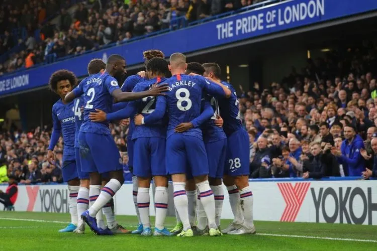 Para pemain Chelsea melakukan selebrasi.  Foto: EPA-EFE/Vicky Flore