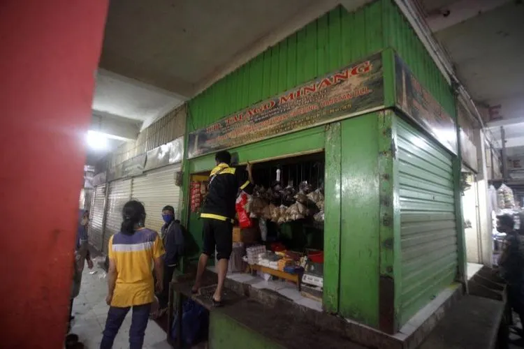 Pasar Cileungsi Kabupaten Bogor/ Antara