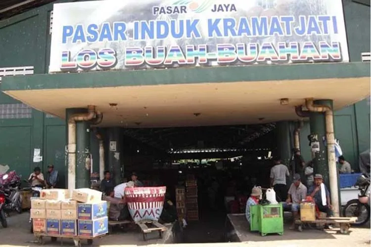 Pasar Induk Kramat Jati (bisnis.com/jakarta.go.id)