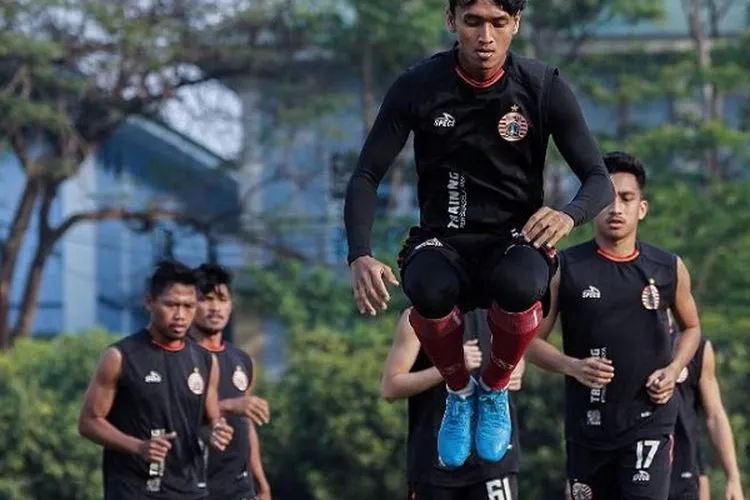 Para pemain Persija Jakarta sedang berlatih/persija.id