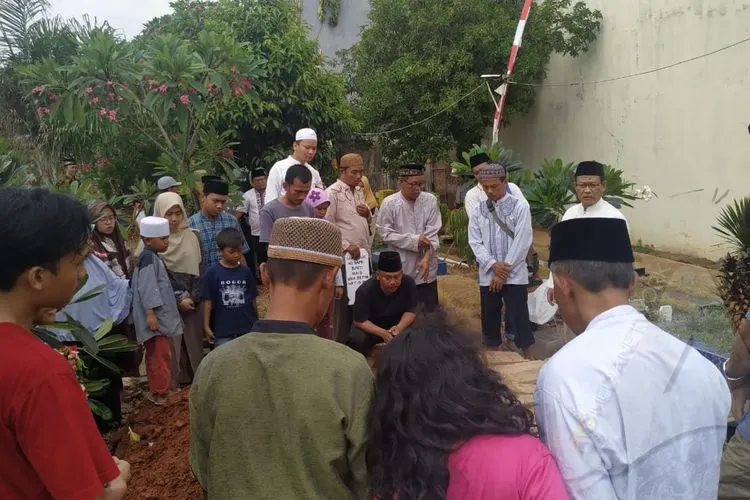 Pemakaman di kawasan Kedoya, Jakarta Barat/Ayojakarta.com