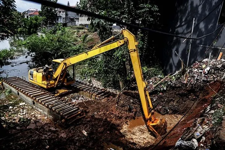 penanganan saluran tersumbat di Kota Bogor/ dok